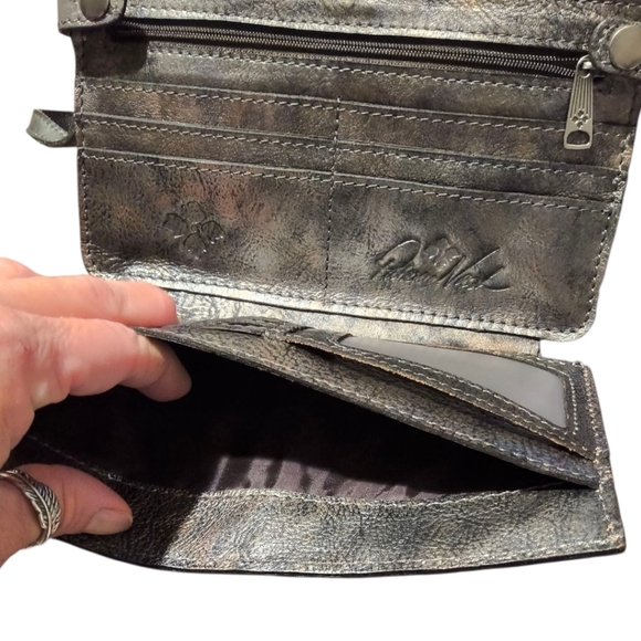 Patricia Nash Antiqued Silver Tooled Leather Crossbody Bag - Picture 6 of 16